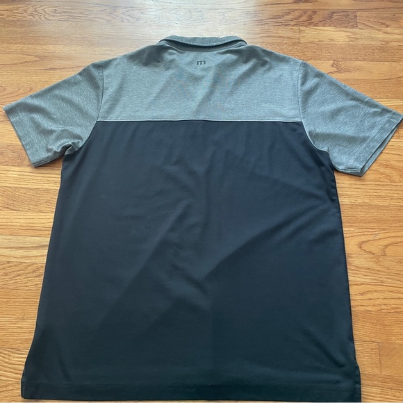Travis Mathew business casual golf black gray Polo Shirt - Picture 2 of 8